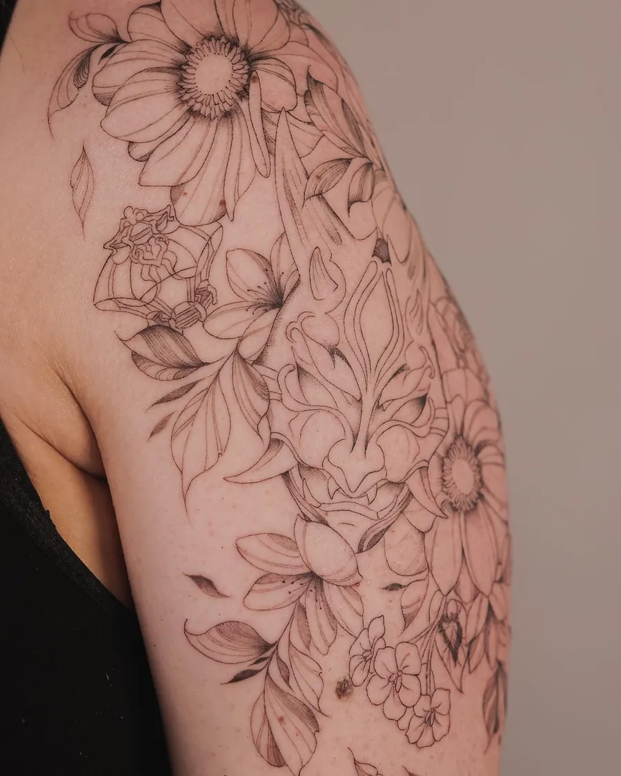 Tatuaż fine line — realizacja 43, autor @geehawkestattoo