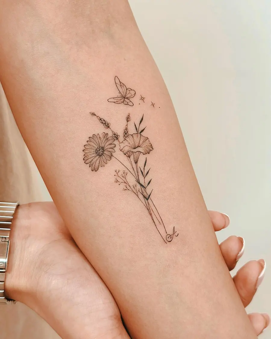 Tatuaż fine line — realizacja 98, autor @alina_tattoo